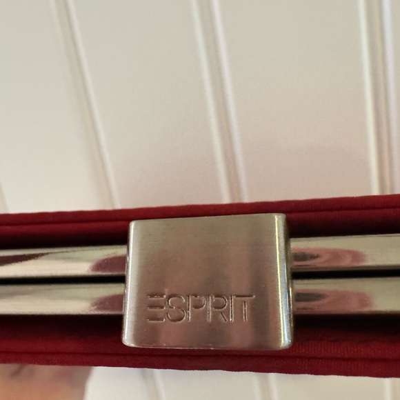 Vintage Esprit Deep Red Shoulder Bag - Picture 5 of 9